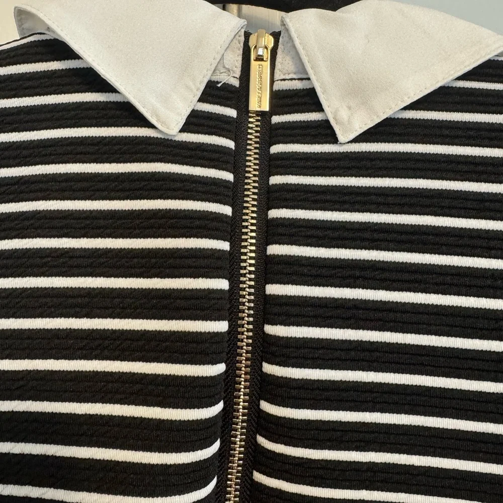 Karl Lagerfeld Monochrome Striped Top with White Collar. Size XS - Picture 6 of 7